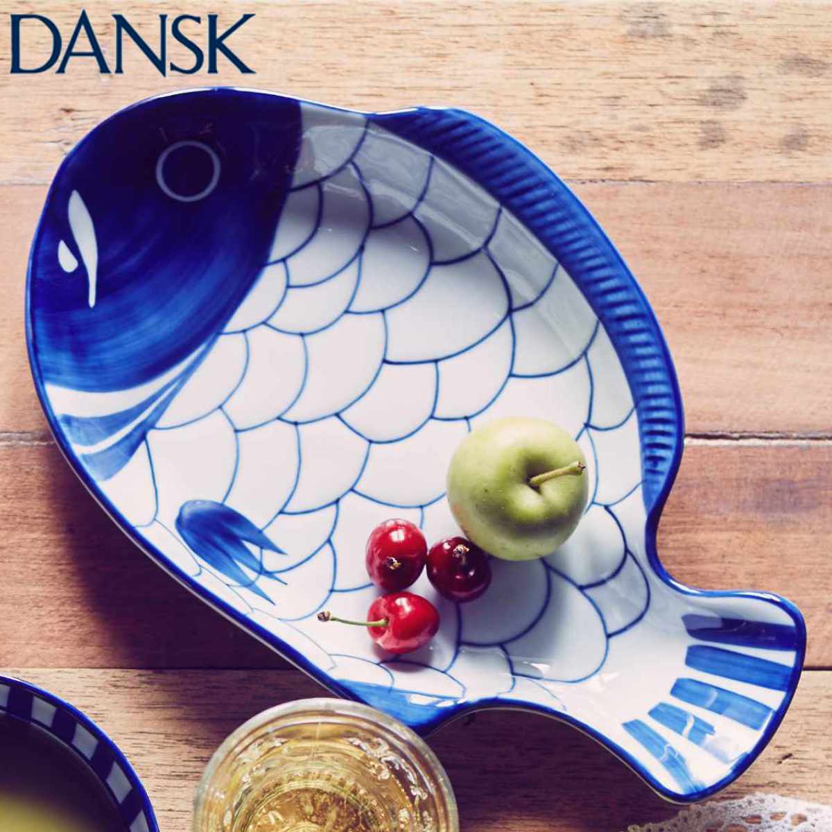 ダンスク DANSK スモールフィッシュプラター 29cm アラベスク 食洗機対応 電子レンジ対応 オーブン対応 北欧 深皿 食器 洋食器 磁器 皿 お皿 盛り合わせ 大皿料理 盛皿 おしゃれ