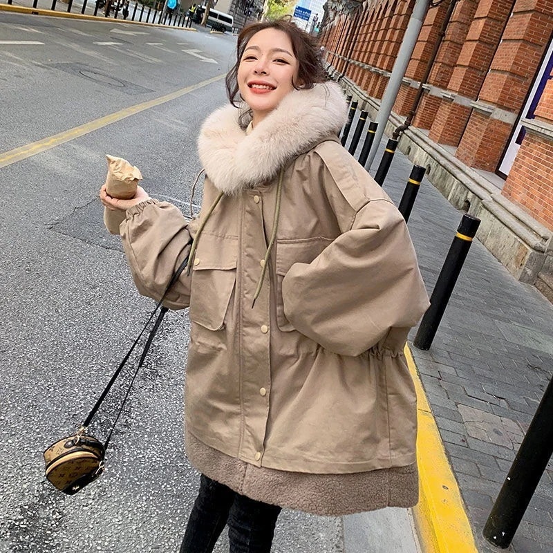 アウターダウンジャケットコート百掛け 流行り パイクジャケット フード付き 厚手ジャケット 快適 ファーカラー 韓国版はデザイン感がゆったりしている 冬新作日系ダウンコットンジャケット 裹起毛厚手