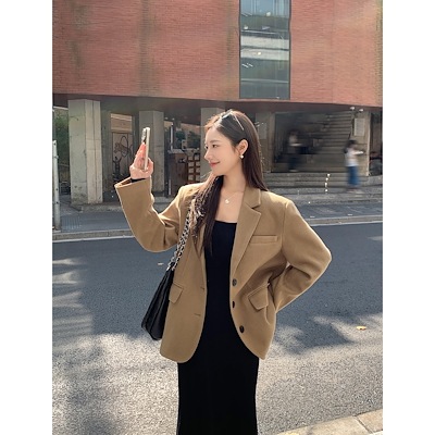 ムルバンのレトロな毛は西のコートの女性の秋冬の気質のゆったりしているカジュアルなウールのラシャのスーツです