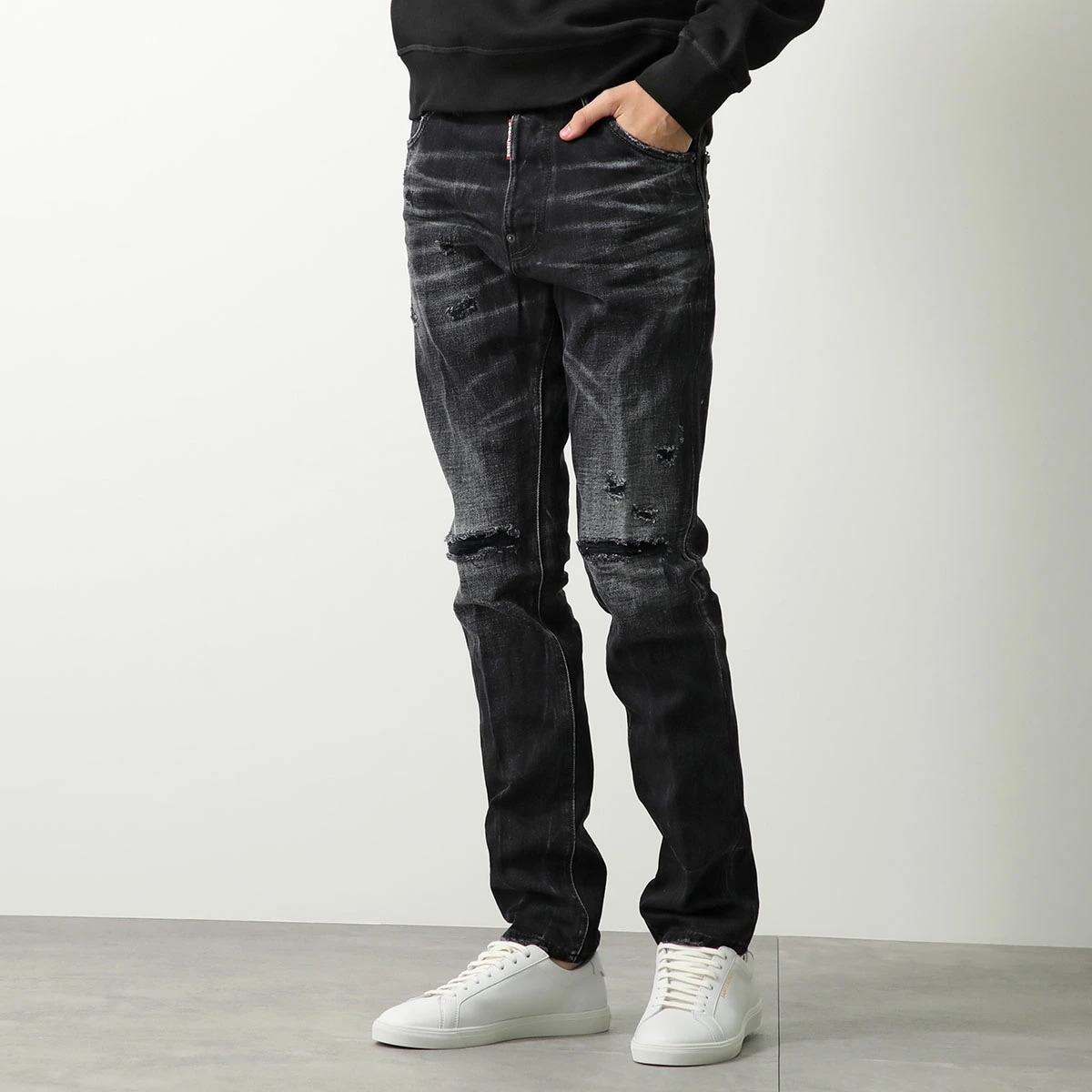 DSQUARED2 ディースクエアード ジーンズ COOL GUY JEANS クールガイ S74LB1562 D30009 メンズ デニム スリム ダメージ Gパン 900