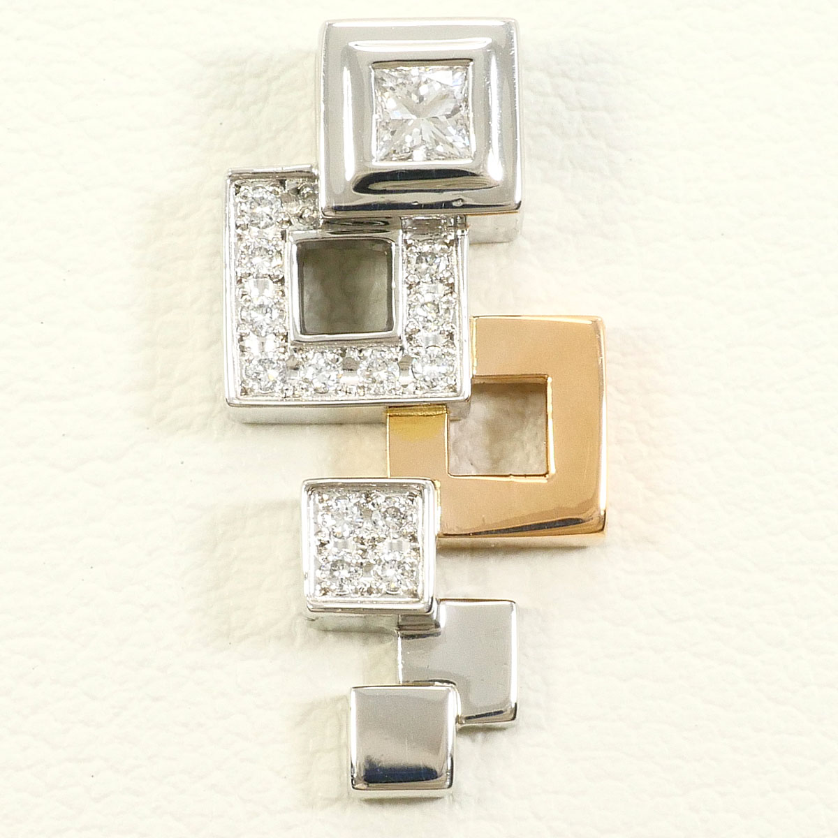 ラベリテ PT900 プラチナ K18 18金 PG ピンクゴールド ペンダントトップ ダイヤモンド 0.15ct ダイヤモンド 0.10ct 総重量約5.8g 中古