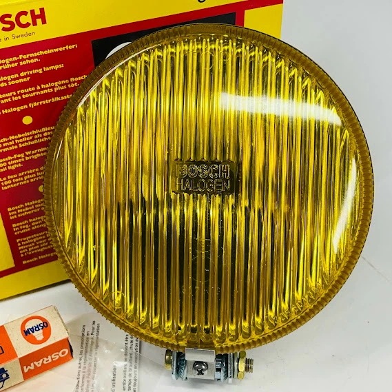 【中古】ボッシュBOSCHクロムフォグランプ黄色　0305650002　ラスト1現品限り　未使用置き古し