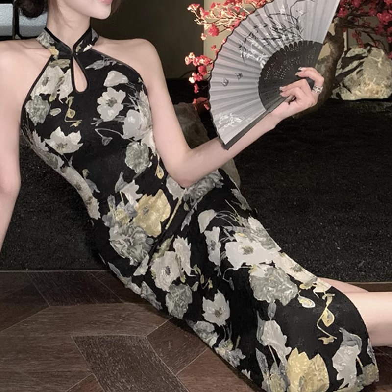 黒の新中国式袖なし首チャイナドレス女性夏の新型国風復古は痩せている