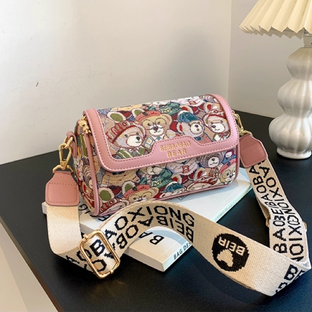 バッグ カバン レディース ショルダー 斜めがけ 肩がけ ミニバッグ 大容量 多収納 多機能 便利 自立 スクエア 四角 かわいい 大人可愛い きれいめ 上品 お洒落 こなれ感 ラブリー キュート