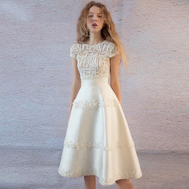 ウエディングミニドレス オフホワイト 安い 結婚式 ワンピース 発表会 演奏会 披露宴 ミニドレス