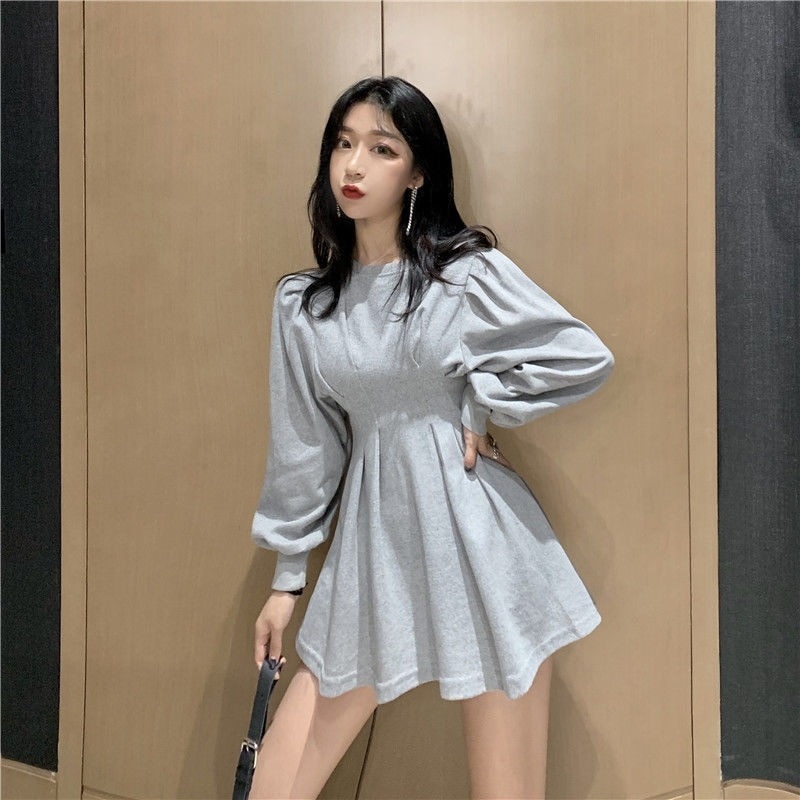 レディース ワンピース ミニ 長袖 ランタンスリーブ ラウンドネック Aライン タックプリーツ ハイウエスト 大人可愛い きれいめ シンプル カジュアル おしゃれ 無地 プルオーバー セクシー 春 秋