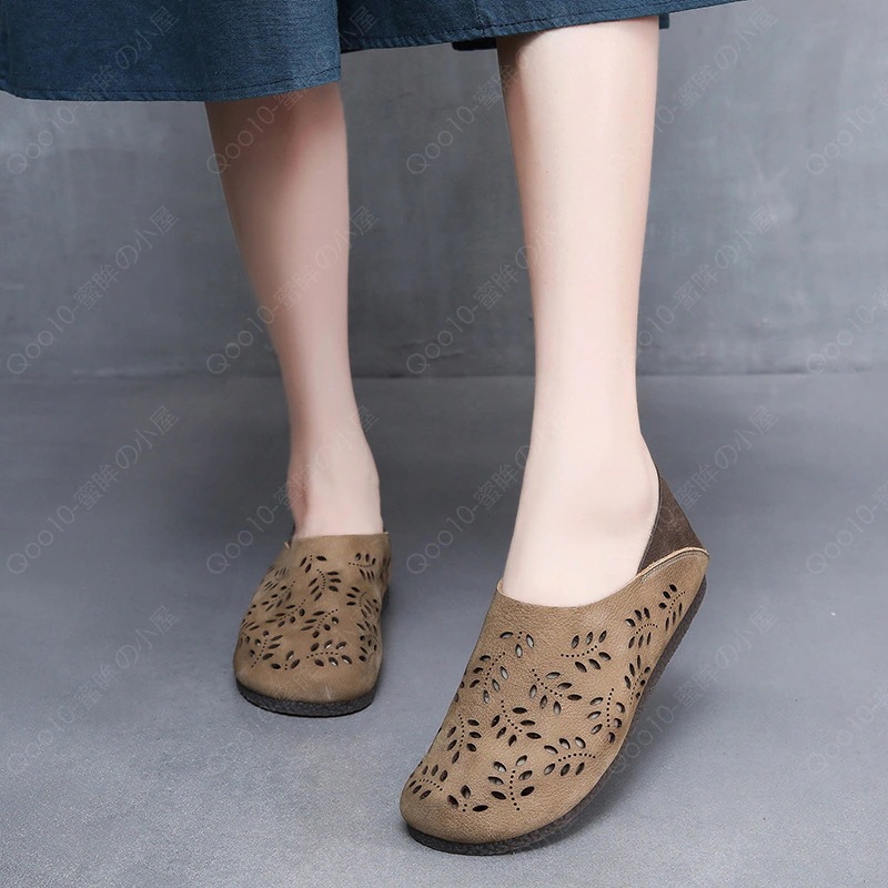 レトロなソフトソールのシングルシューズ 本革 パンプス レディースカットワークフラットパンプス 透かし彫りのフラットシューズ-52