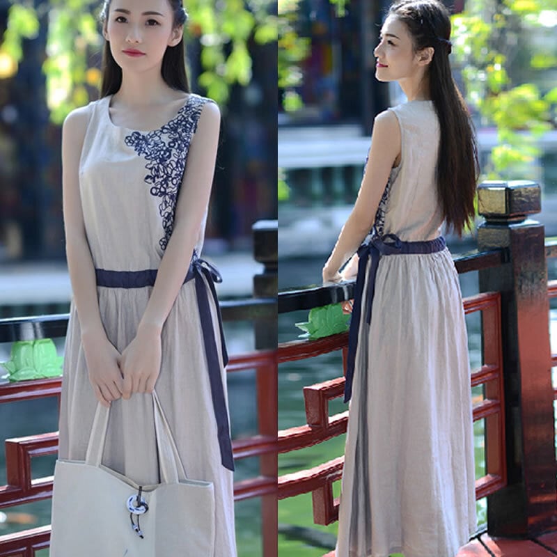 夏刺繍レトロドレスノースリーブロングドレス ワンピース ロングスカート ロング マキシ丈 ノースリーブ スクエアネック Aライン ウエストマーク ハイウエスト 大人可愛い きれいめ シンプル