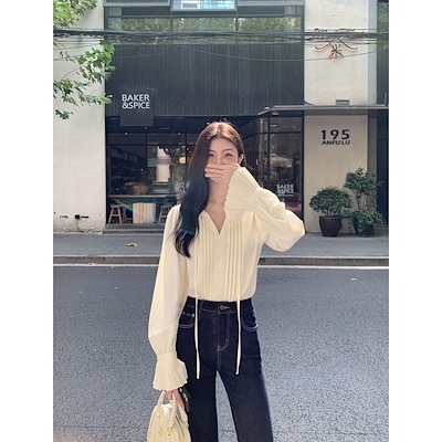 ムルバンフレンチ長袖シャツ女性秋冬デザイン感気質ラッパ袖付きシャツ 4,466円