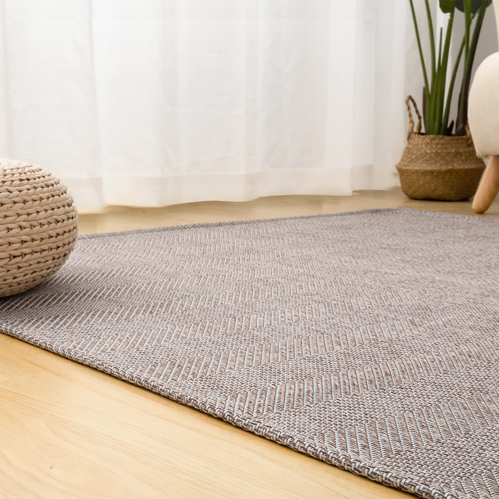 OIGAE ラグ カーペット 春 夏 130x190cm 1.5畳 ラグマット ヘリンボン柄 北欧 じゅうたん 無地調 幾何学模様 床保護 防音 リビング 滑り止め オールシーズン適用 安心素材 ブラ