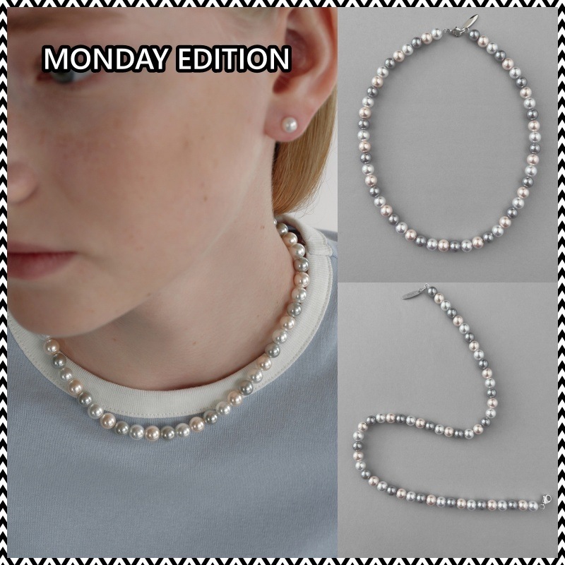 MONDAY EDITION Blushing Pearls Necklace