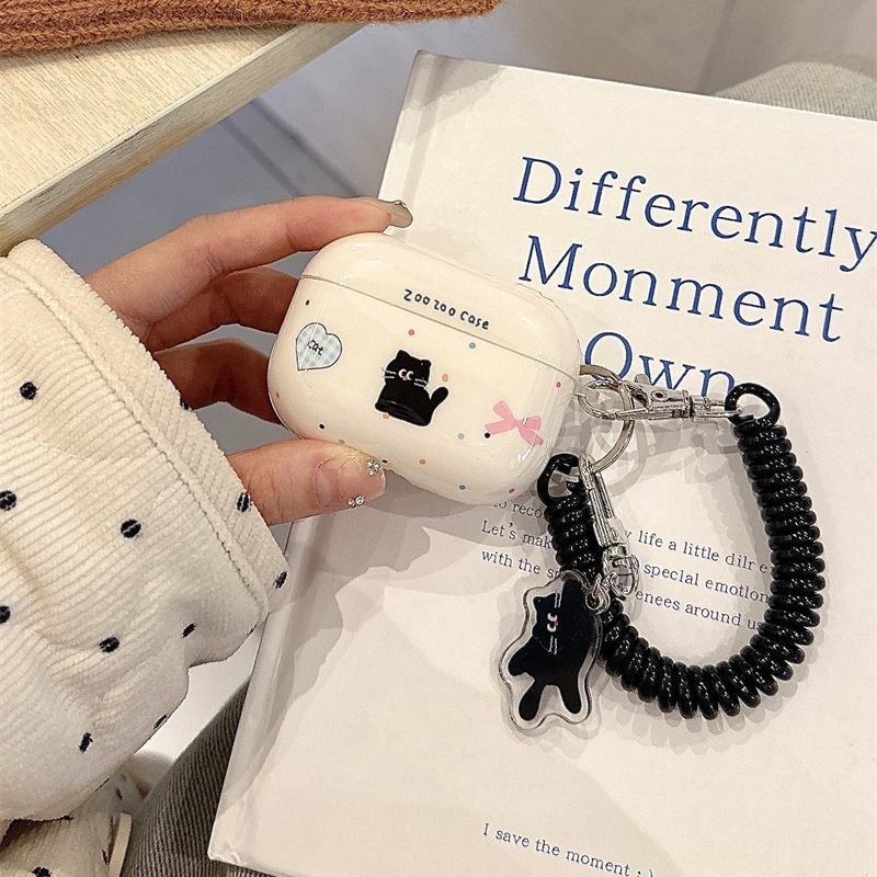 漫画の水玉模様の小さな黒猫apple Airpods 保護ケースairpodspro ヘッドフォン新しいワイヤレスに適しています 10,531円