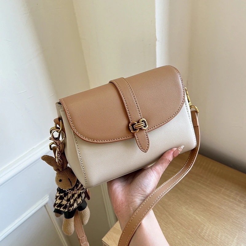 バッグショルダーバッグ2025 レディースバック 真皮のハンドバッグ斜めがけ ショルダーバッグ 春 韓国ファッション 大容量