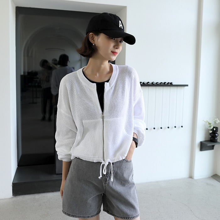 [韓国ファッション] マフポケット付き ジップアップニットブルゾン 5,629円