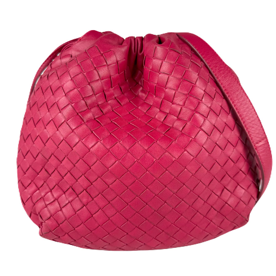 ボッテガヴェネタ BOTTEGAVENETA 斜め掛けショルダーバッグ イントレチャート レザー マゼンタ レディース z8736