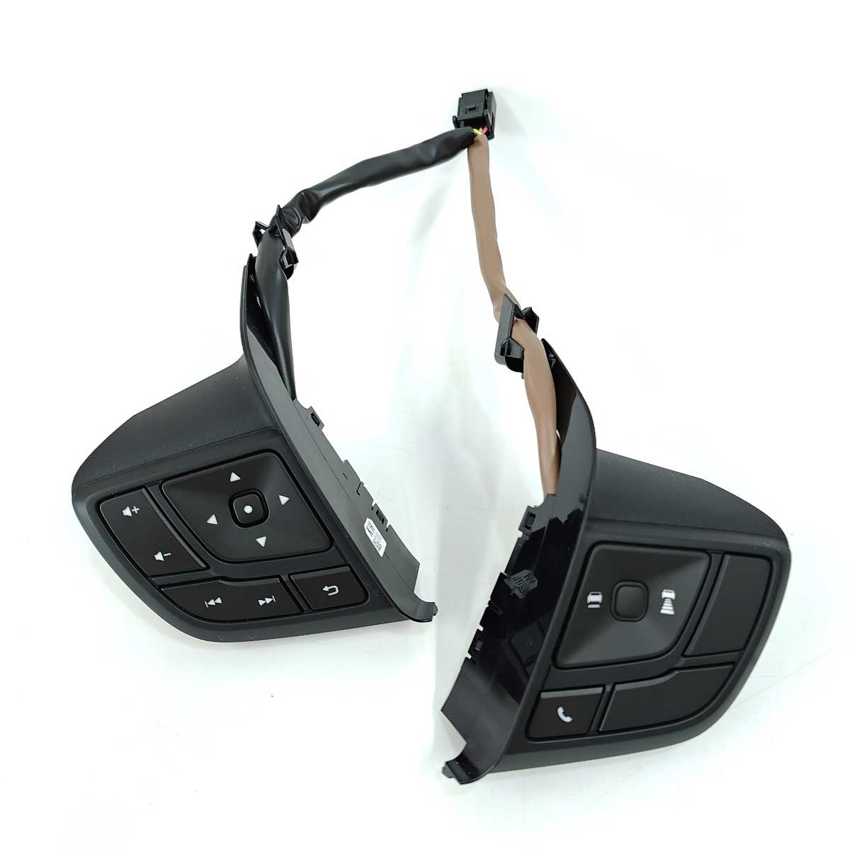 【中古・未使用品】ISUZU イスズ エルフ系 ステアリングスイッチ 純正 新車外し