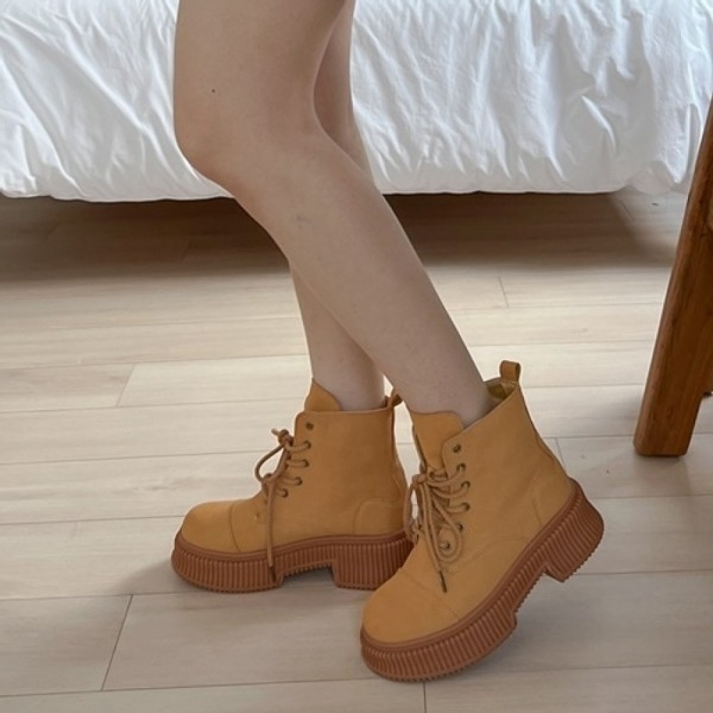 (Ninas Paris) スエードブリストルカジュアルウォーカー