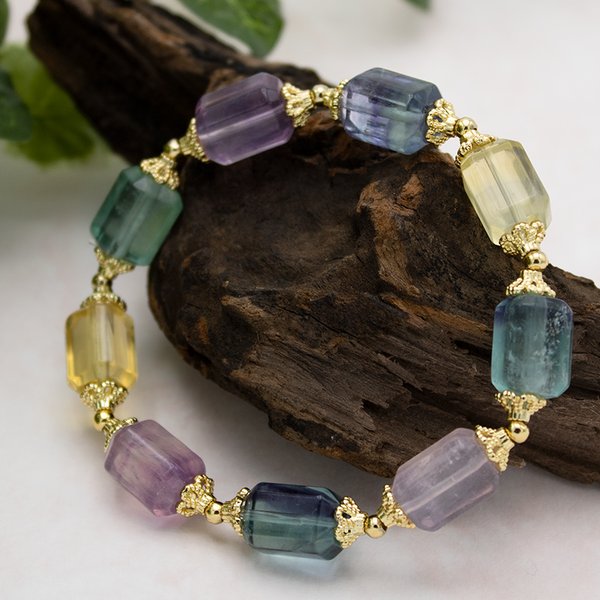 天然石 フローライトブレスレット キューブカットデザイン アメリカ産 8.5mm 9珠 タイプB 内