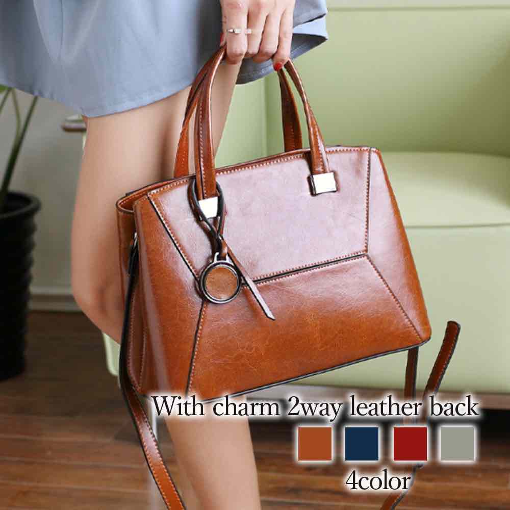 ハンドバッグ レディース チャーム付き2WAYレザーバック 小さめ 春 ミニトートバッグ 斜めがけ ワンマイルバッグ 秋 ブランド 人気 ミニ 夏 トートバッグ ミニショルダーバッグ 黒 冬 おしゃれ