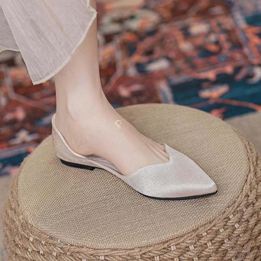 2025新品 数量限定 フラットシューズ バレエシューズ レディース ポインテッドトゥ 光沢感 ローヒール 軽量 歩きやすい 痛くない 立ち仕事 美脚 おしゃれ Vカット ファッション 短納期