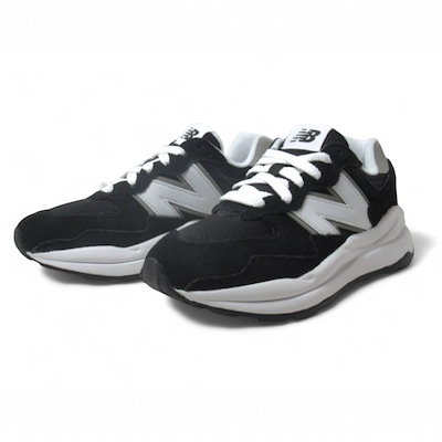 スノボ三点セット アンディウォーホル✖️BURTON板 スノボ三点セット アンディウォーホル✖️BURTON板