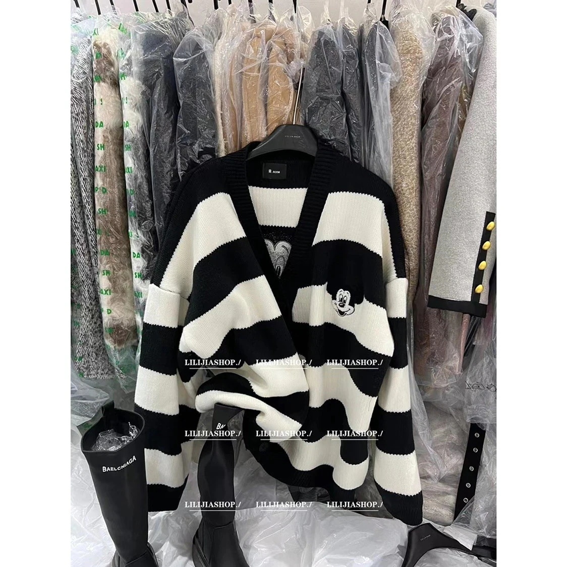 ミッキーミッキー刺繍ルーズスリムミドル丈ストライプセータージャケットカーディガン