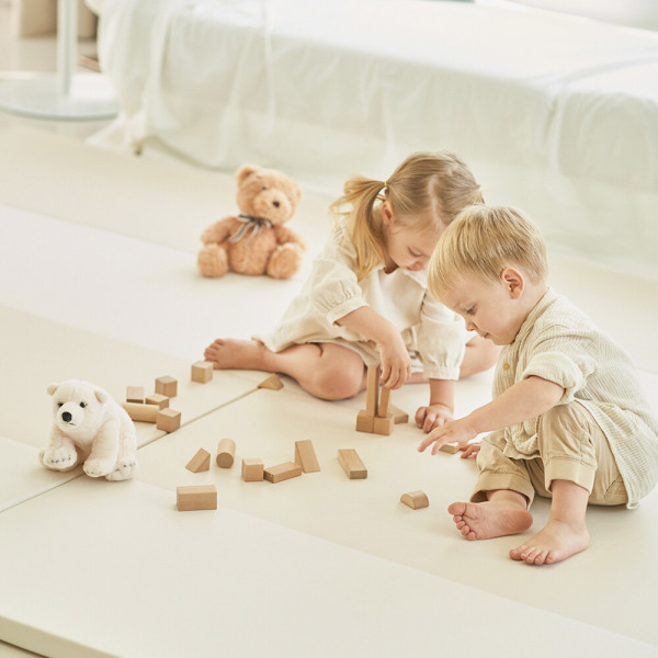 【Caraz】[ワイド140x200x4(cm)]カラーズ シークレット抗菌ワイド4段折りたたみマット プレイマット カラズマット/防音