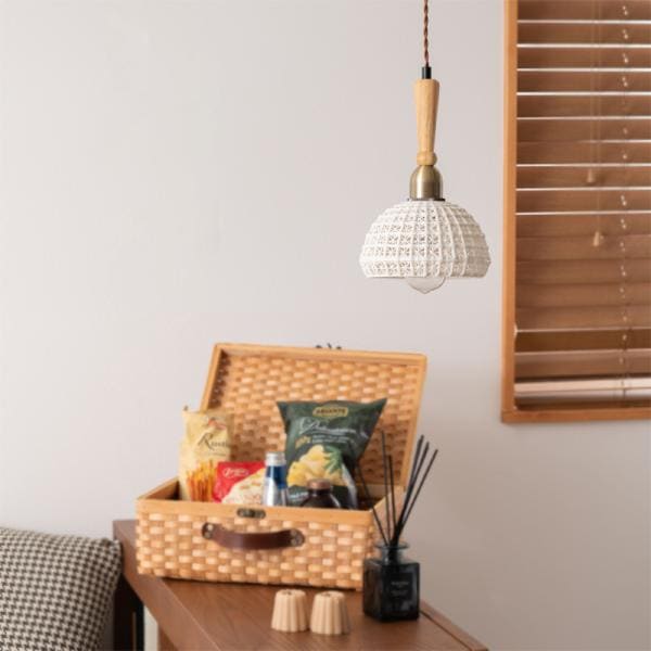 ペンダントライト 照明器具 北欧 1灯 おしゃれ LED対応 陶器 エジソン球付き 天井 吊り下げ 編み込み 韓国風 シェード 白 ホワイト カフェ かわいい インテリア