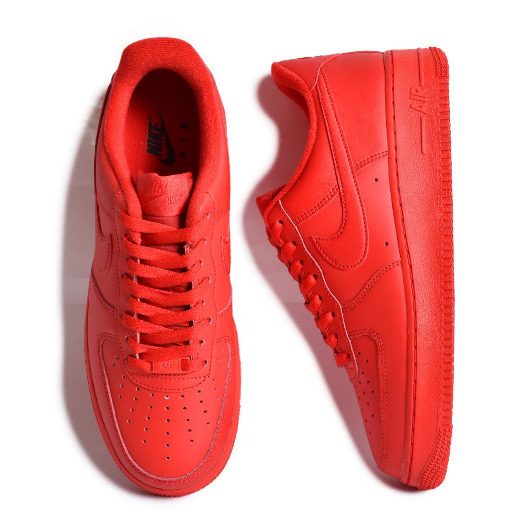 NIKE AIR FORCE 1 07 LV8 \