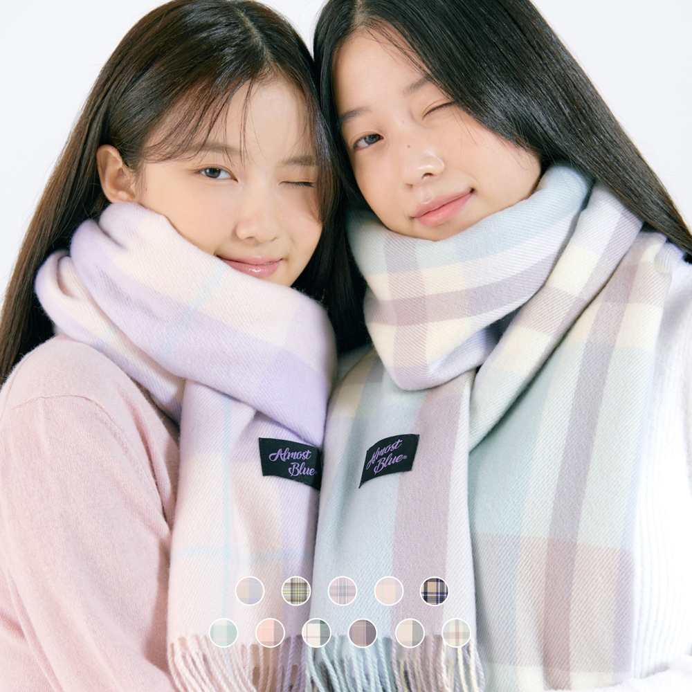 Qoo10] オールモストブルー HUG CHECK MUFFLER (1 : バッグ・雑貨