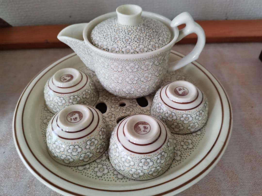 名磁器茶器(6点セット)茶台組立体