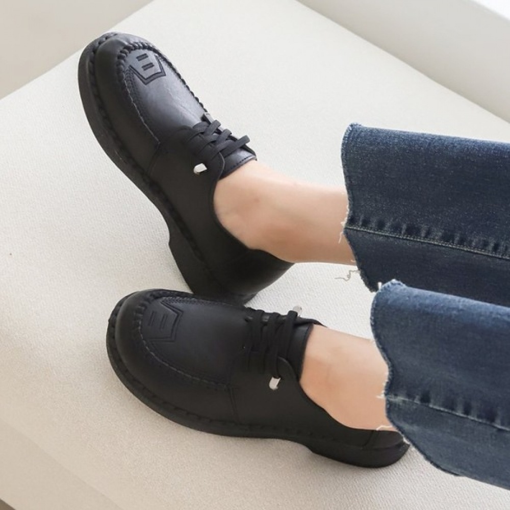 (Ninas Paris) シルバータブステッチファッションローファー