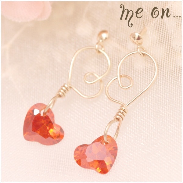 me on... K10YG ハート キュービックジルコニア ピアス 発送目安２-３週間