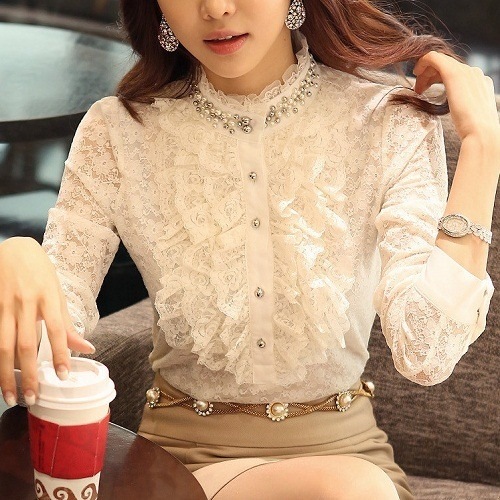 2050.ビジュー襟フリルレースブラウス(ホワイト)