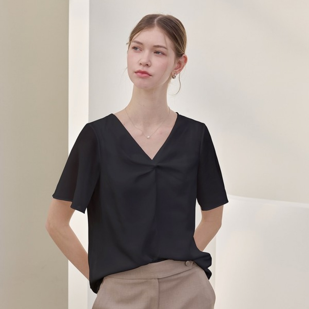 [リアーナニューヨーク] ソフトシャーリングブラウス_ブラック