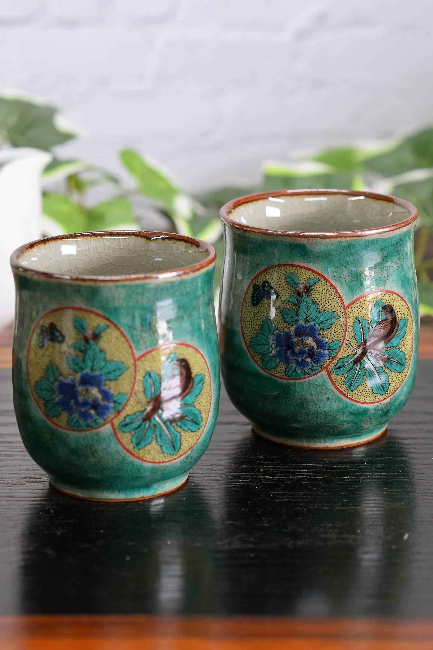 和座の蔵 おしゃれ ペア 湯呑み 九谷焼 夫婦湯呑み グリーン丸紋 陶器 ブランド 和食器 日本製 結婚記念日 還暦祝い 古希祝い 喜寿祝い 傘寿祝い 米寿祝い プレゼント ギフト