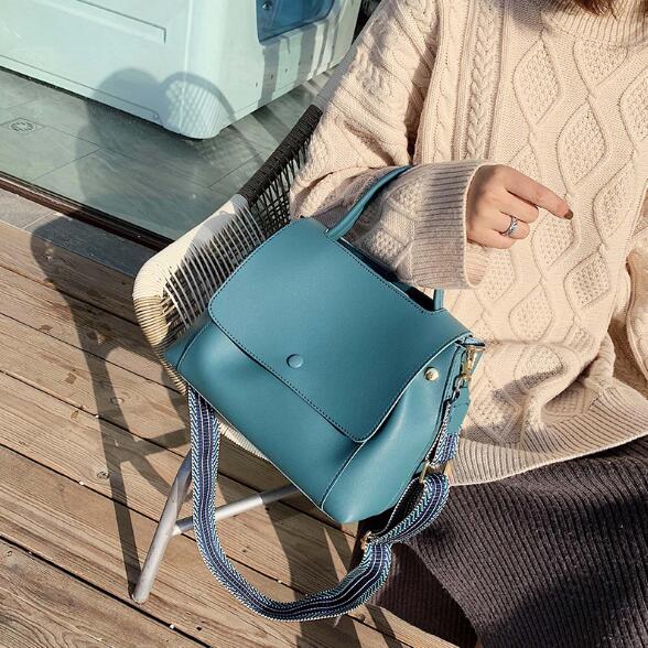 バッグ ショルダーバッグ 無地 オシャレ レディース 韓国 ファッション 雑貨 かわいい おしゃれ 北欧 送料無料 [K] (T) 5,948円