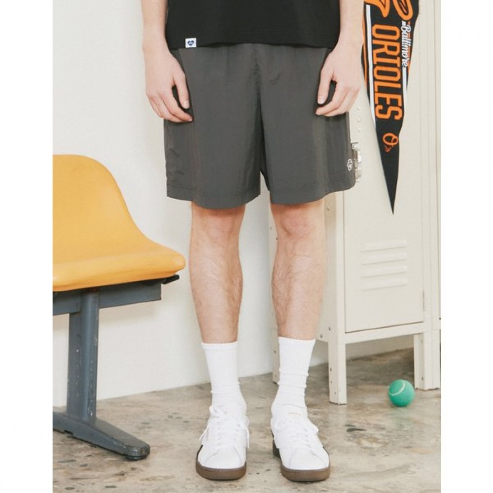 [24SS] [フィズ] スモールロゴナイロンショートパンツ SPPA4E101CG 4,885円