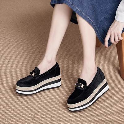 ローファー レディース 7cm 厚底 バックル 柔らかい 美脚 脚長 スウェード かわいい 大人可愛い きれいめ シンプル カジュアル 上品 おしゃれ かっこいい レトロ ラブリー キュート ガーリー