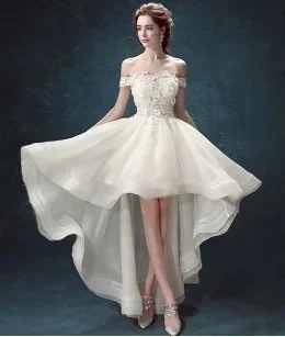 ドレス二次会トレーン　レース花嫁　アシンメトリーレース　長身　ウエディングドレス二次会ミニドレスウェディングドレスパーティードレス結婚式二次会花嫁ドレス嬢ドレス　ミニ　個性派　トレーン付き30%までに