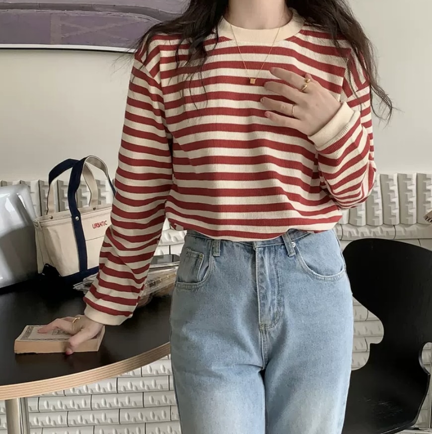 トップス デート Tシャツ カットソー 袖あり 長袖 かわいい 大人可愛い きれいめ シンプル カジュアル 大人 上品 おしゃれ お洒落 主役級 存在感 春 秋 10代 20代 30代 レディース 5,573円