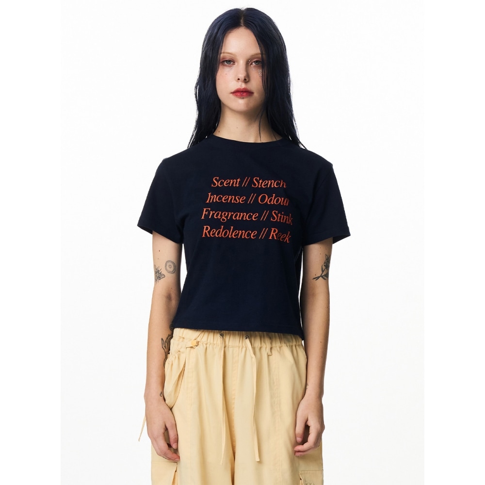 イリゴレタリングルーズクロップTシャツネイビー