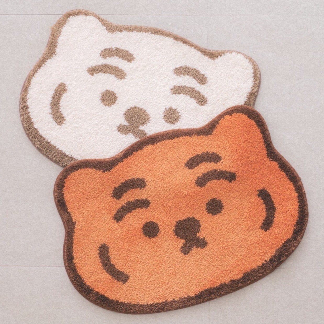 [MUZIKTIGER] ぽっちゃり虎の顔 ミニラグ 2種