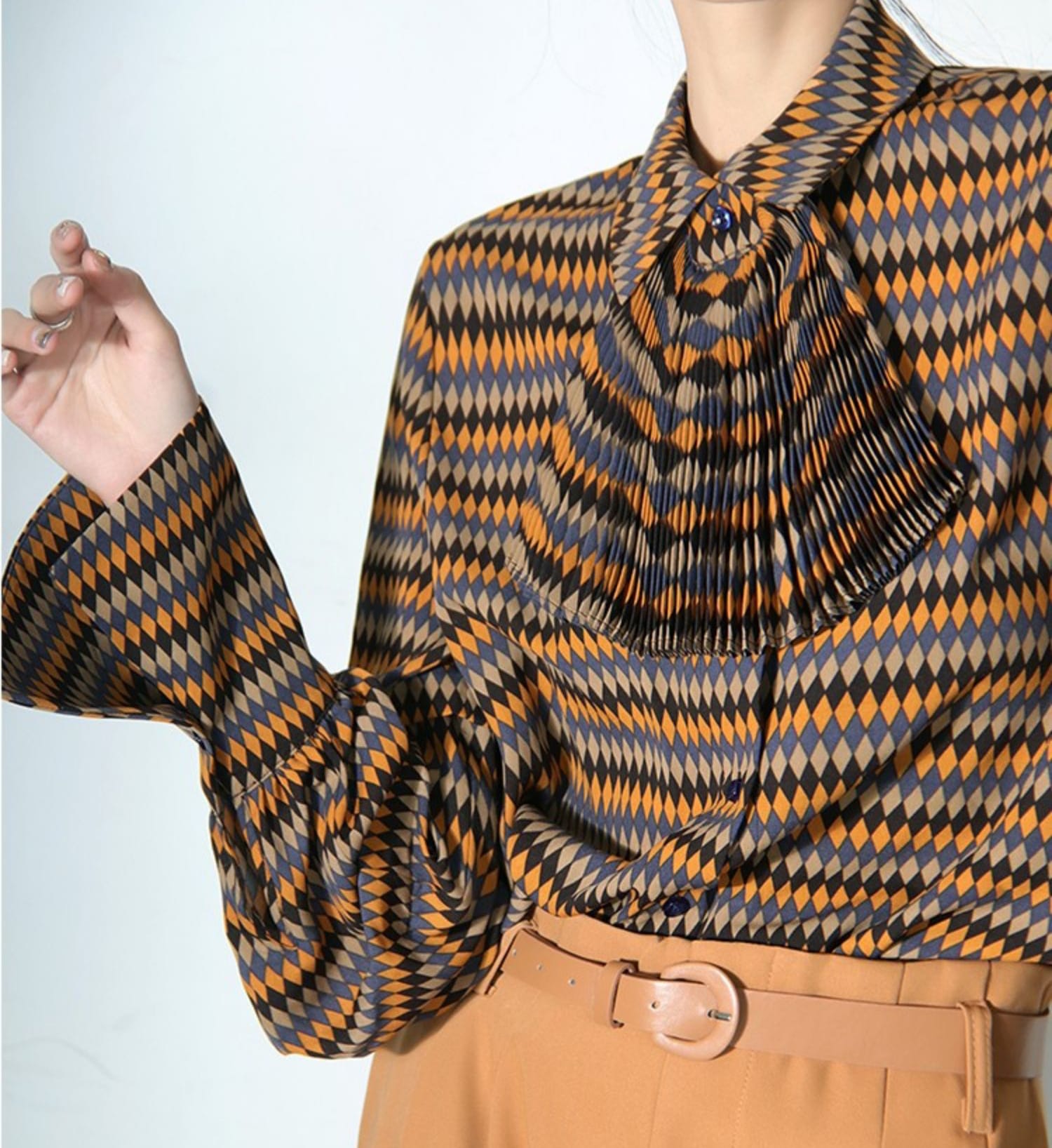 ベルスリーブ チェックプリーツカラー デザインシャツ ブラウス レディース 長袖 ストレート カジュアル おしゃれ 春 秋 通勤 お出かけ ショッピング S M L XL ブラウン 6,180円