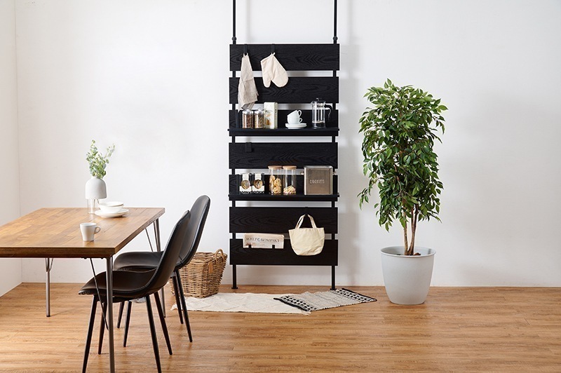 ラック 突っ張り 木製 棚 おしゃれ 北欧モダン スリム 間仕切り パーテーション シェルフ つっぱり 省スペース 幅80cm