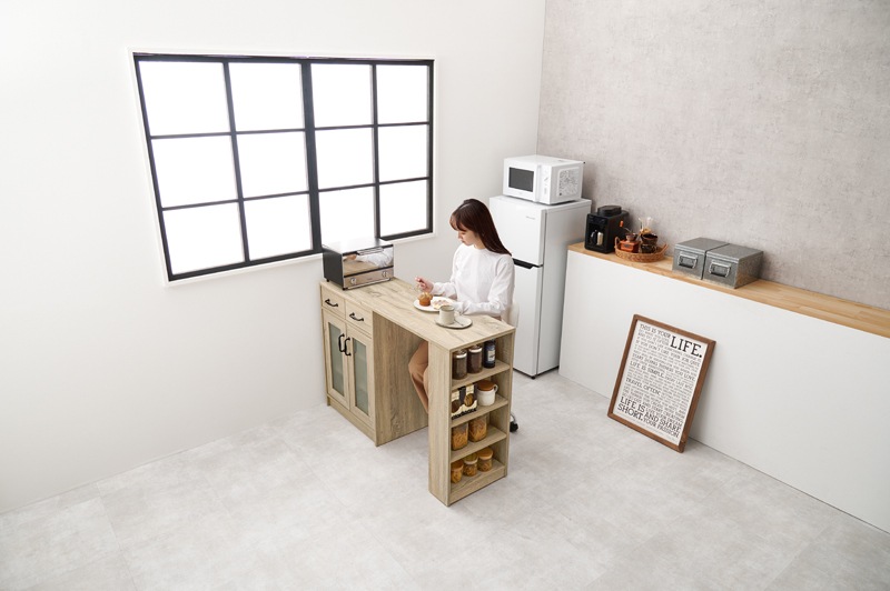 ラック 食器棚 レンジ台 キッチン収納 おしゃれ 北欧モダン 棚 ガラス 扉付き カウンターテーブル キャビネット