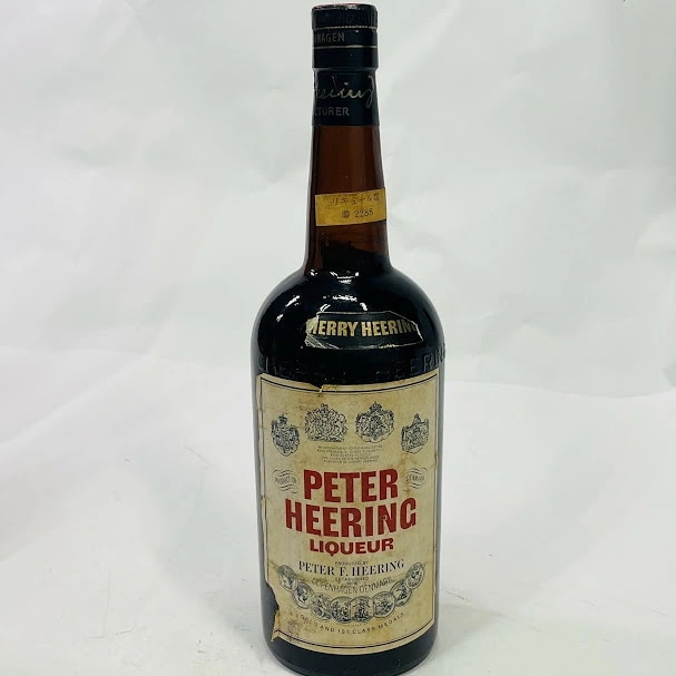 【未成年の飲酒は法律で禁じられています】ピーターヒーリング 700ml 24度 デンマーク リキュール チェリーヒーリング