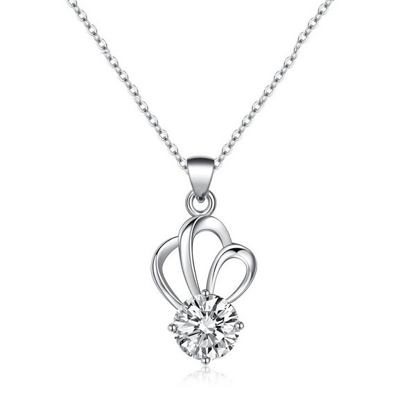 クラウンモチーフキュービックジルコニアネックレス送料無料！ LUPIS