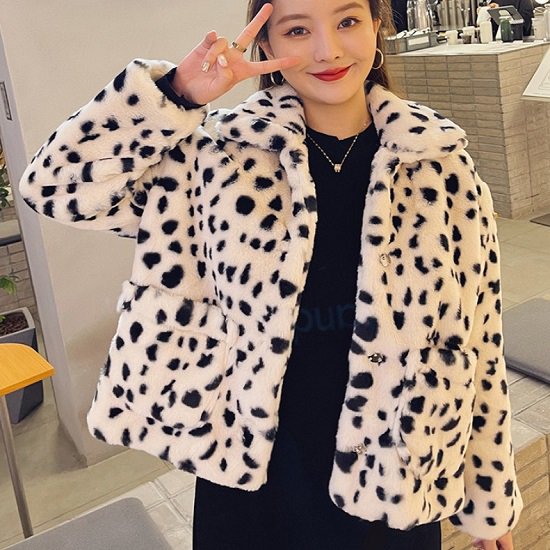 【取寄：納期2週間】コート レディース ショート ヒョウ柄 アウター レディース コート ダルメシアン柄 ジャケット コート レディース ポケット おしゃれ ホワイト コート レディース ショート
