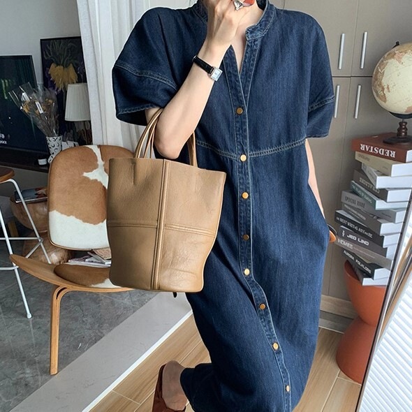 ワンピース ロング ロング丈 マキシ マキシ丈 袖あり 半袖 ラウンドネック ストレート デニム ブルーデニム かわいい 大人可愛い きれいめ シンプル カジュアル 大人 上品 おしゃれ 大人女子